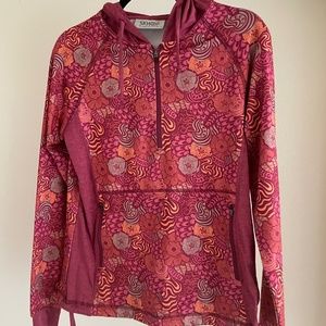 Exclusive paddling top from Skhoop